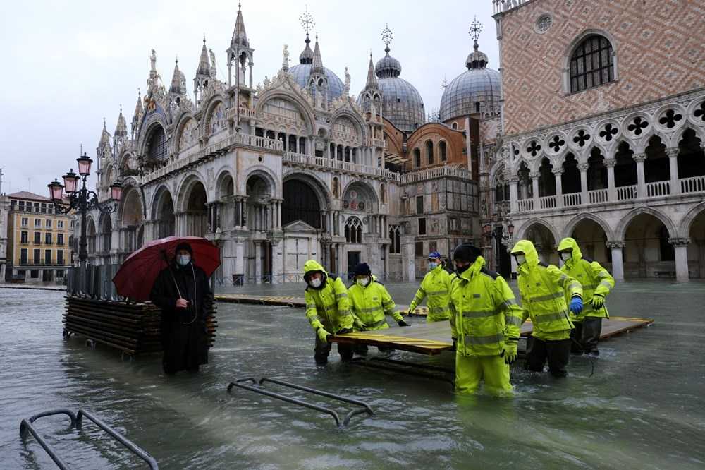 Flooding again in Venice: billion dollar project did not work - Maraaz